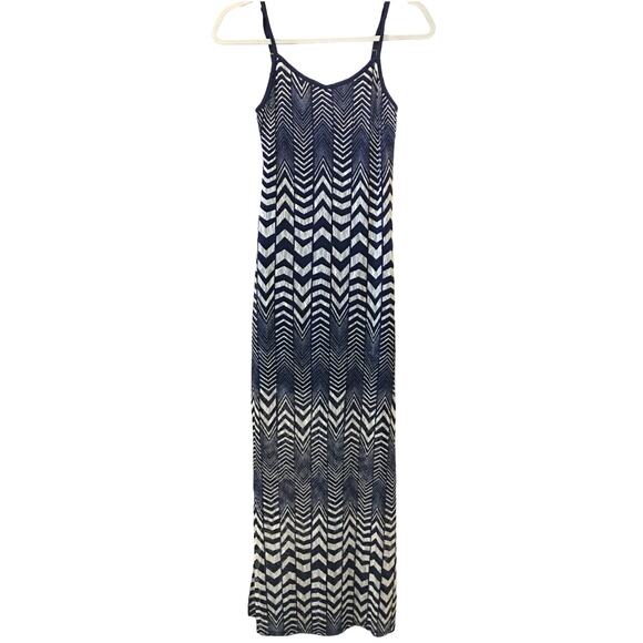 Fire Los Angeles Maxi Dress Size Small Navy Blue and Gray Chevron Sleeveless - Picture 2 of 5